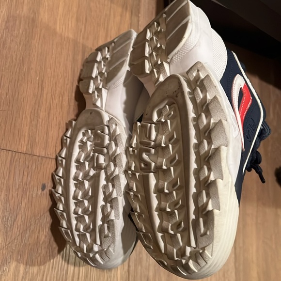 Navy Leather Fila Disruptors - Picture 6 of 7